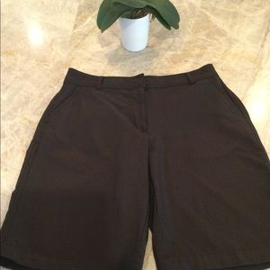 Tommy Armour Dry Logic Front zip golf shorts